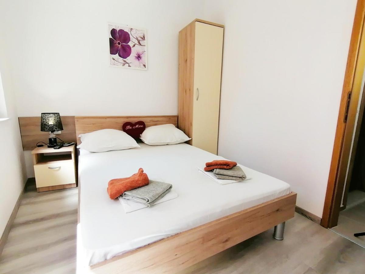 Apartmani Buljubasic Baška Voda Eksteriør bilde