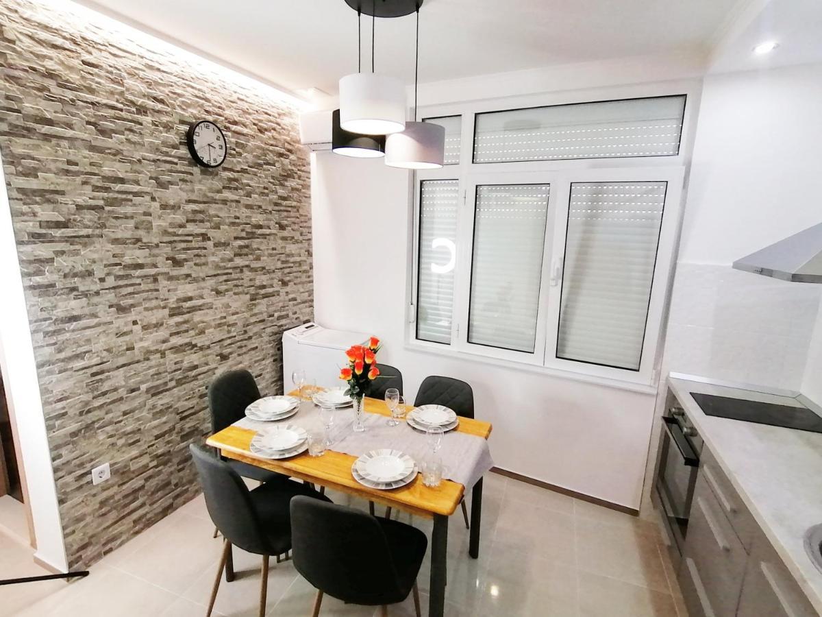 Apartmani Buljubasic Baška Voda Eksteriør bilde