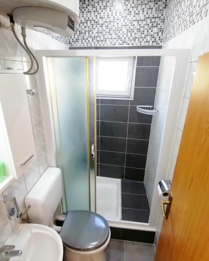 Apartmani Buljubasic Baška Voda Eksteriør bilde